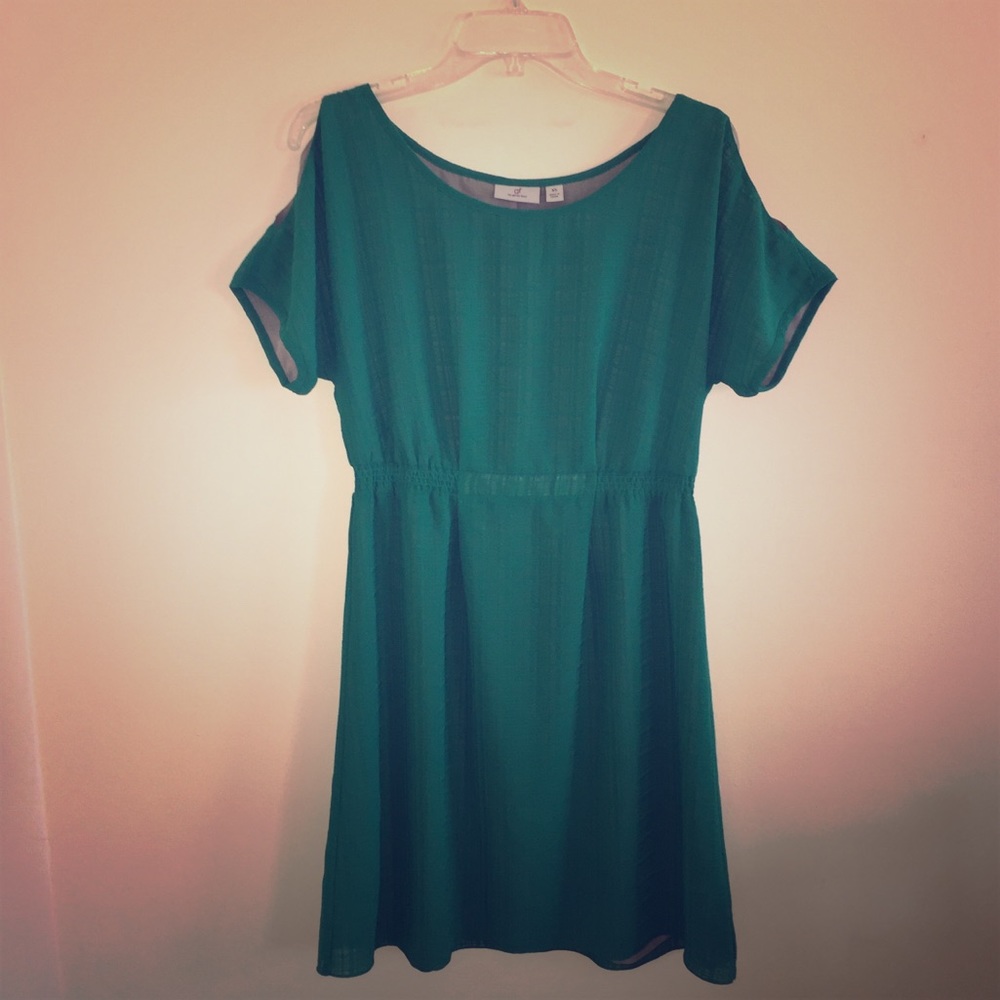 Green open shoulder Dress